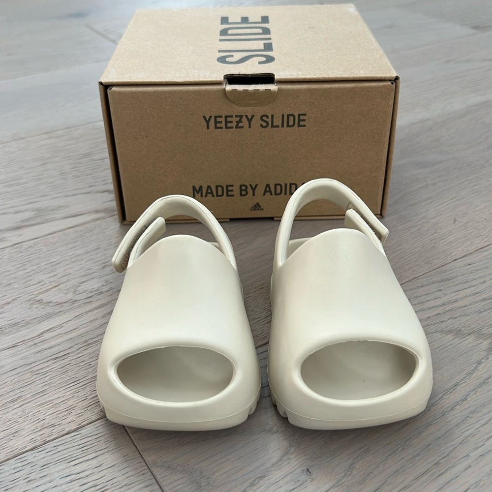 Beige Toddler Yeezy Sandals